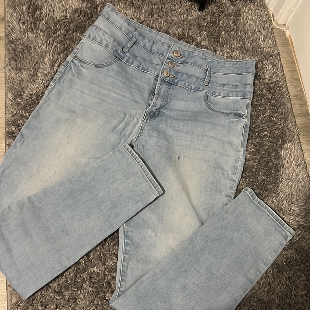 Size 16 Refuge high waisted women’s jeans